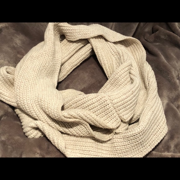 Toms for Target Infinity Scarf - Picture 7 of 16